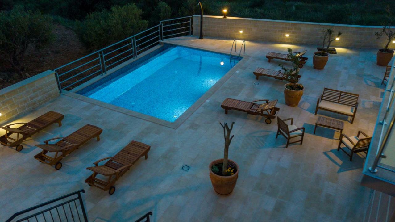 Villa Nikola - Amazing Sea View Bol Exterior photo