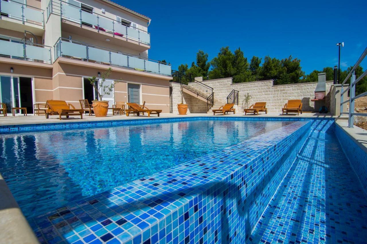 Villa Nikola - Amazing Sea View Bol Exterior photo