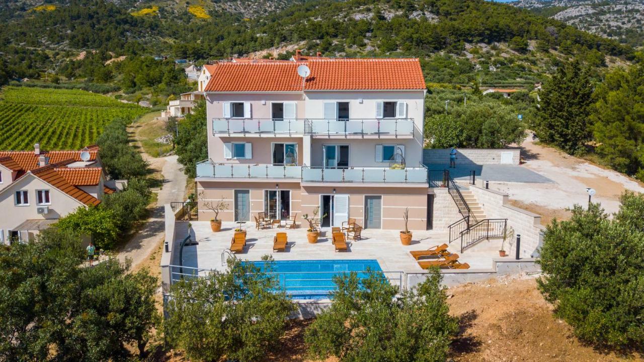 Villa Nikola - Amazing Sea View Bol Exterior photo