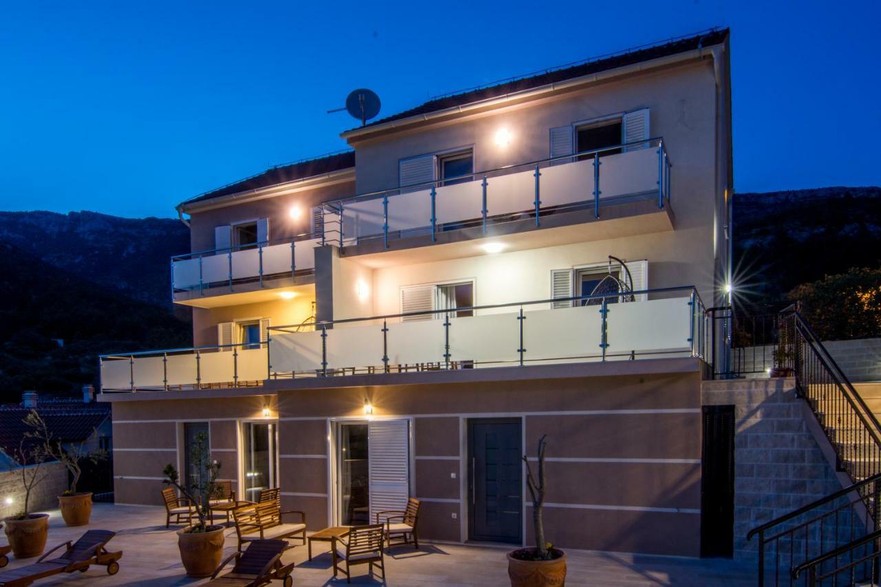 Villa Nikola - Amazing Sea View Bol Exterior photo